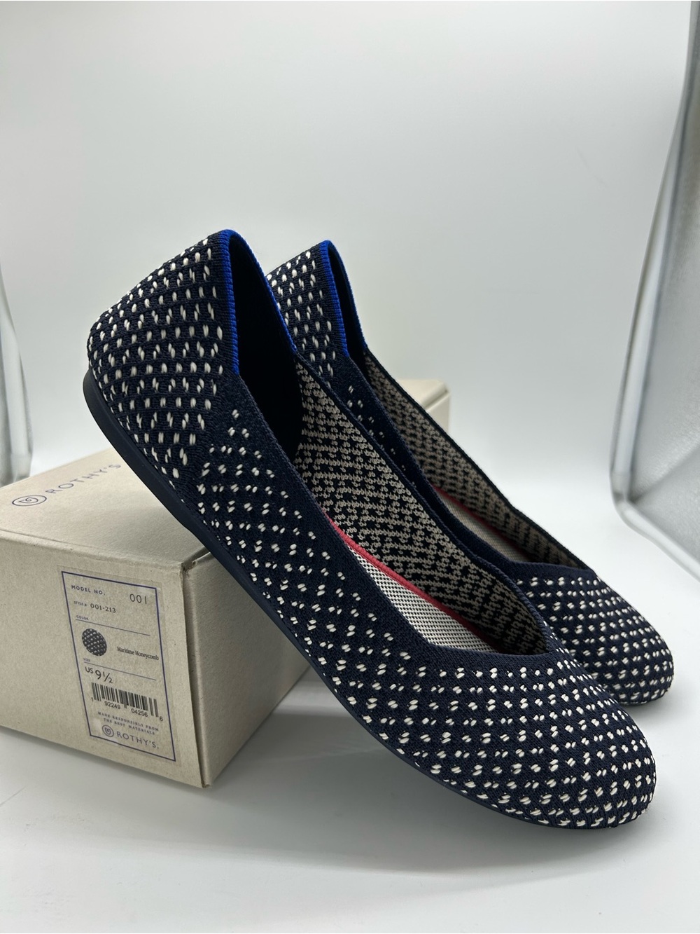 Rothy's Ballet Flats Size 9.5 Maritime Honeycomb Navy Blue Slip On Sustainable - Picture 7 of 9